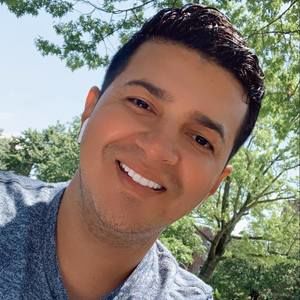 Meet your Posher, George luis